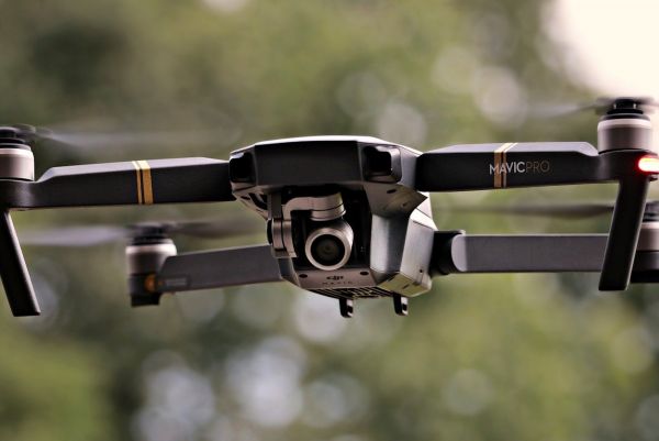 Drohnen: Sicherer Flug mit richtiger Absicherung